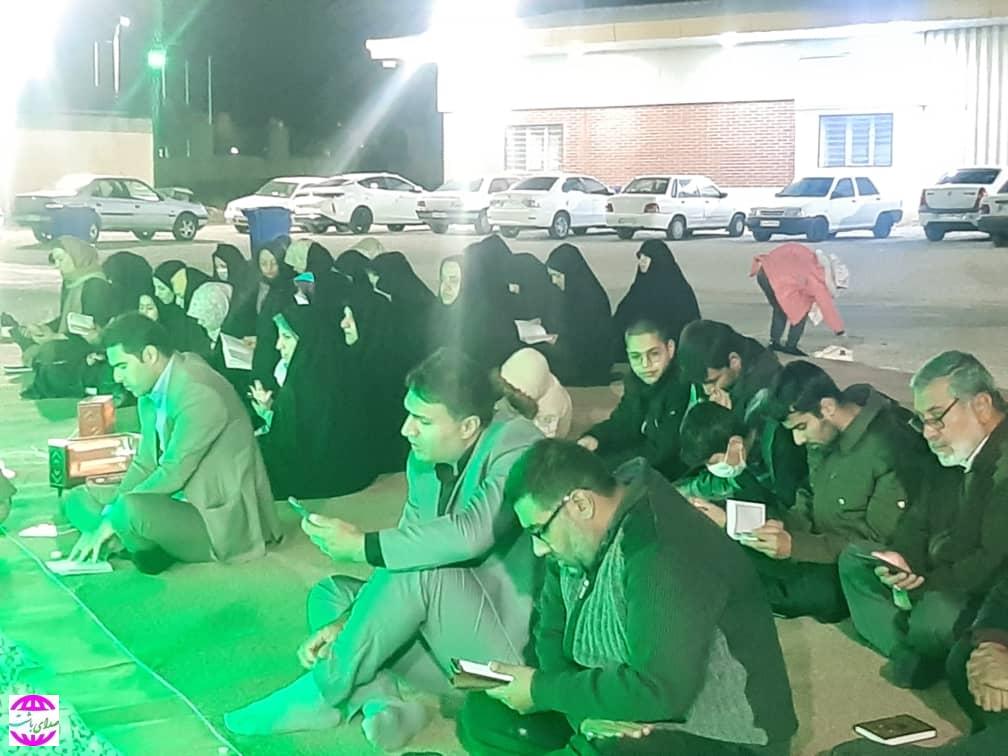 برگزاری مراسم قرائت دعای کمیل در جوار شهید گمنام شرکت نفت گچساران