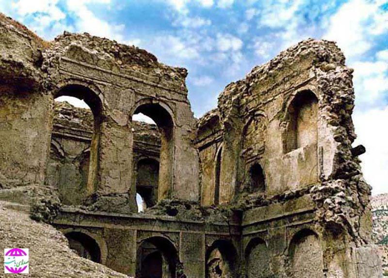 فرهنگ گفت‌وگو در چرام؛ از سنگ‌نشین‌های سنتی تا فضای مجازی