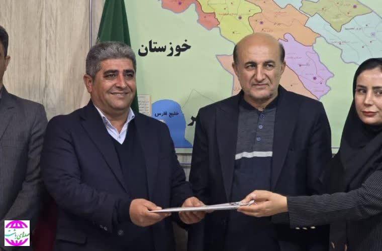 یک بانو مدیر جهاد کشاورزی باشت شد
