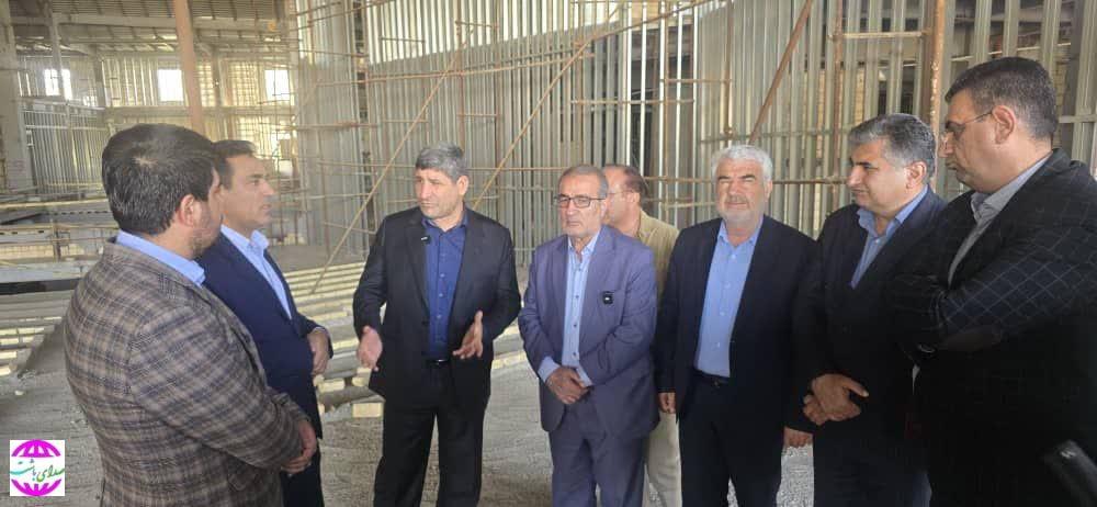 استاندار کهگیلویه و بویراحمد:  پروژه تالار فرهنگ و ارشاد با ۵۲ درصد پیشرفت در انتظار تامین اعتبار