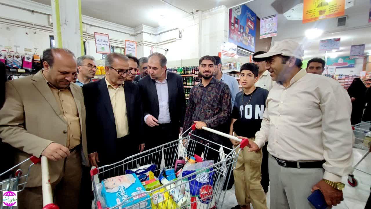 بازدید سرزده استاندار از بازار یاسوج؛ کمبودی در توزیع کالاهای اساسی وجود ندارد