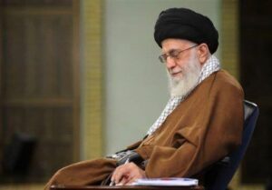 کار بزرگ معلمان شکوفاسازی استعدادها در مسیر ارزش‌های انقلابی است.