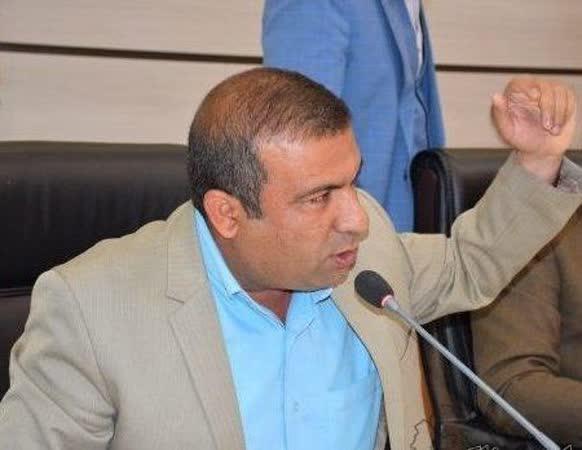 شعر کنایه آمیز شهردار باشت مقابل معاون وزیر کشور
