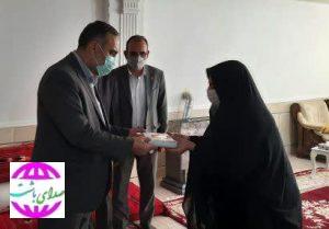 مدیر عامل شرکت مخابرات ایران  تکریم خانواده شهدا والگو گیری از آنان فراموش نشود.