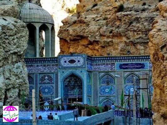 ۴۰ هزار نفر از بارگاه حضرت بی بی حکیمه (س) در گچساران دیدن کردند