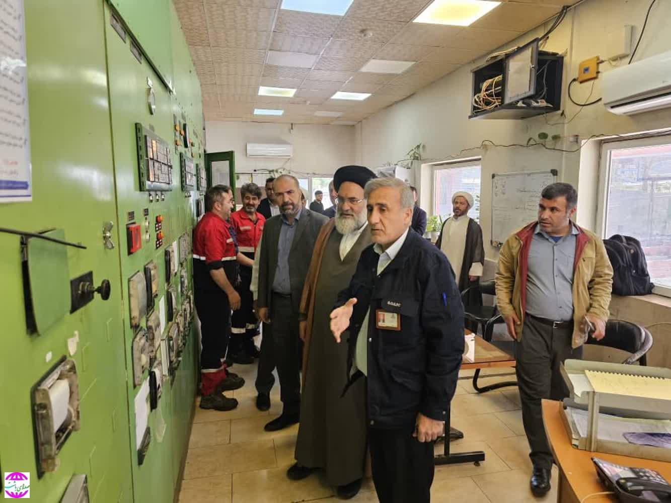 بازدید نماینده ولی فقیه در کهگیلویه و بویراحمد از تاسیسات شرکت نفت گچساران