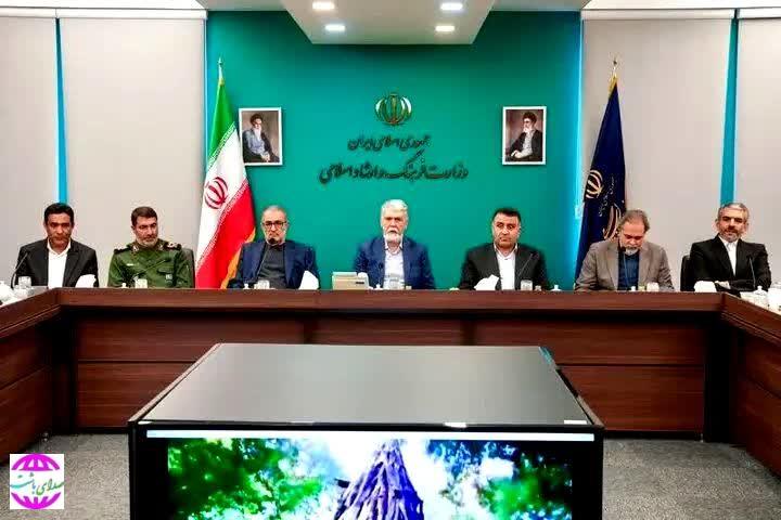 رشد و توسعه باید همراه با ماندگاری فرهنگ اسلامی و هویت بومی باشد