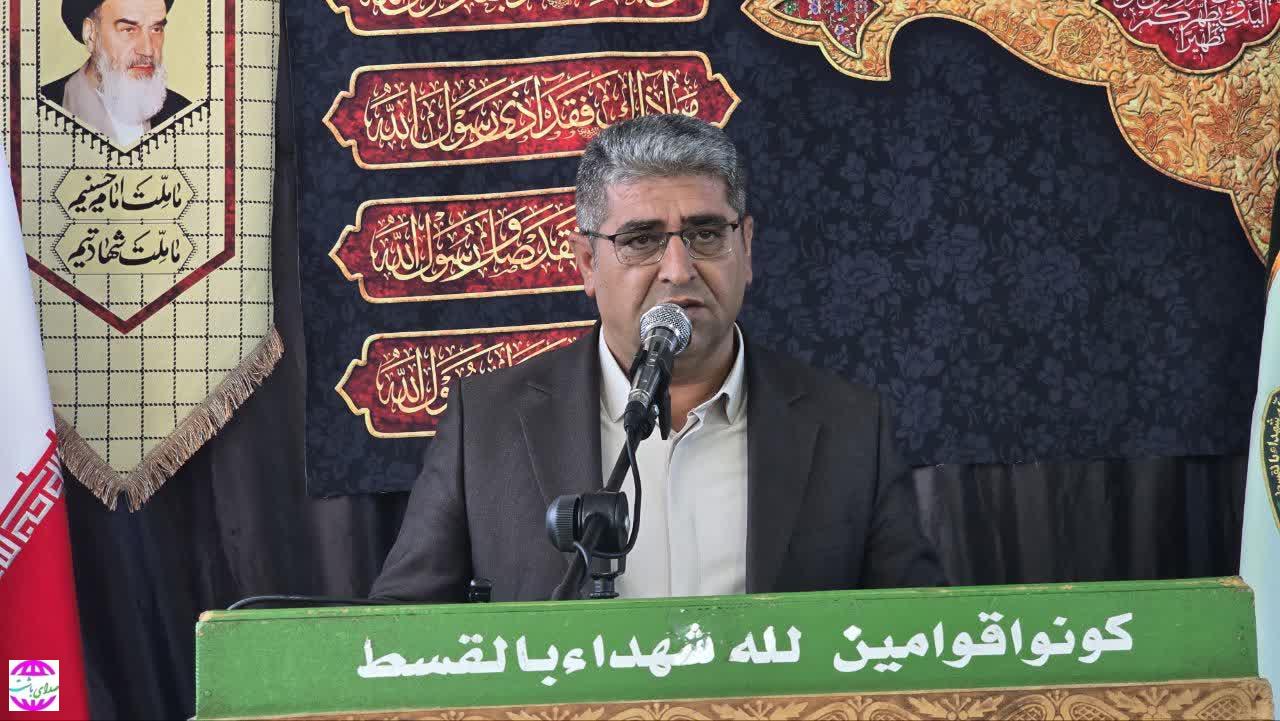 سخنان فرماندار باشت در گلزار شهدا؛ تأکید بر اصلاح ناهنجاری‌ها و قدردانی از فرمانده انتظامی سابق شهرستان