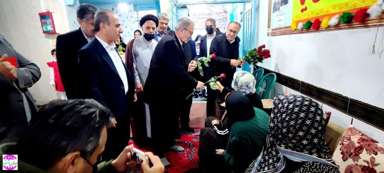کهگیلویه و بویراحمد: دیدار یلدایی استاندار با مادران سالمند