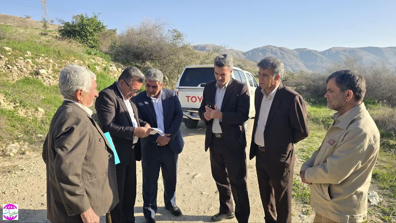 بازدید میدانی فرماندار باشت و مدیرعامل شرکت توزیع برق استان  کهگیلویه و بویراحمد از روستاهای این شهرستان