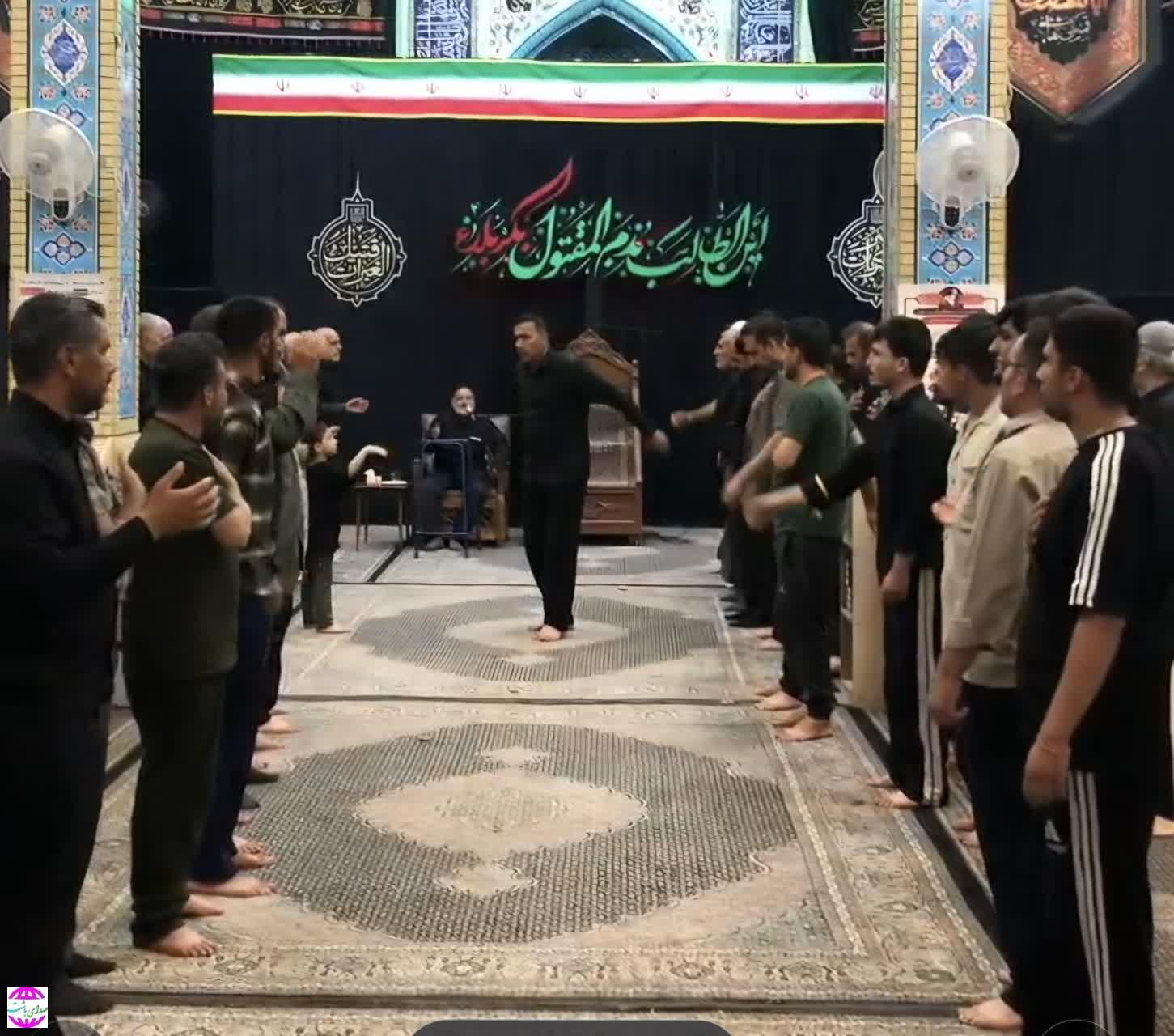 عزاداری محلی باشتی ها در حرم رضوی