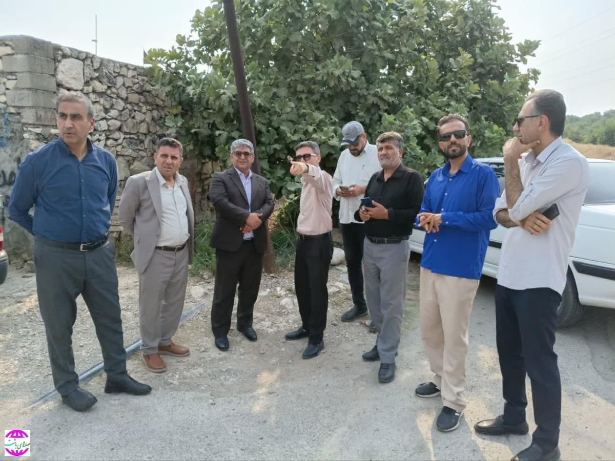 بازدید معاون عمران روستایی بنیاد مسکن و فرماندار باشت از روند اجرای پروژه روستای چم بلبل
