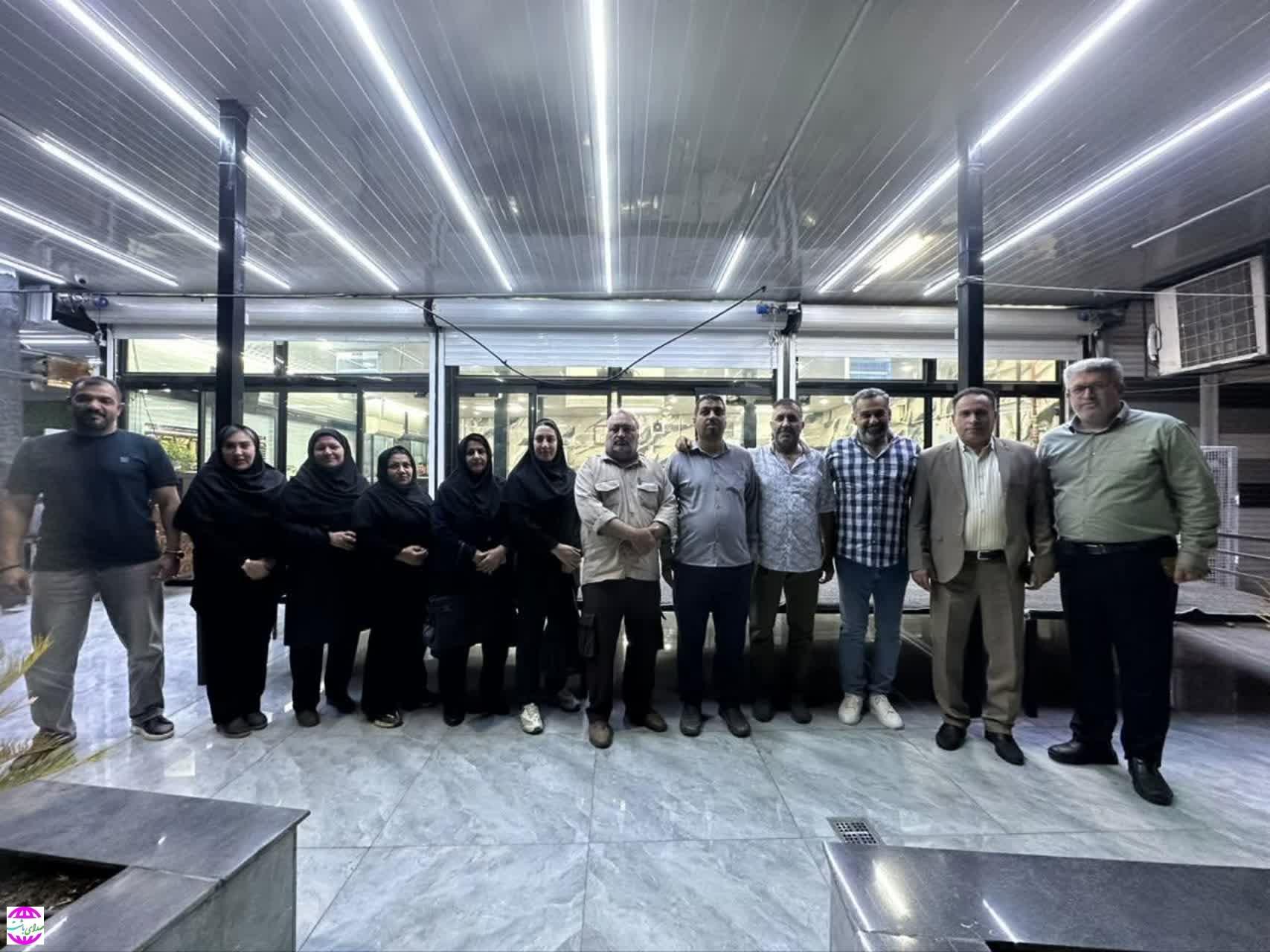 فرودوس ناصر زاده، کاندیدای شورای اسلامی، هفته دولت را تبریک گفت