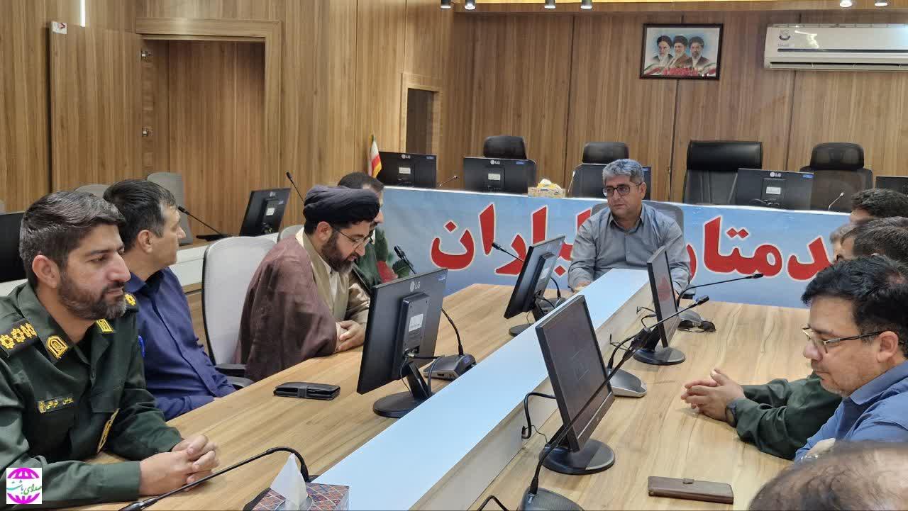 پرسنل ناحیه مقاومت بسیج شهرستان باشت در هفته دولت با فرماندار دیدار کردند