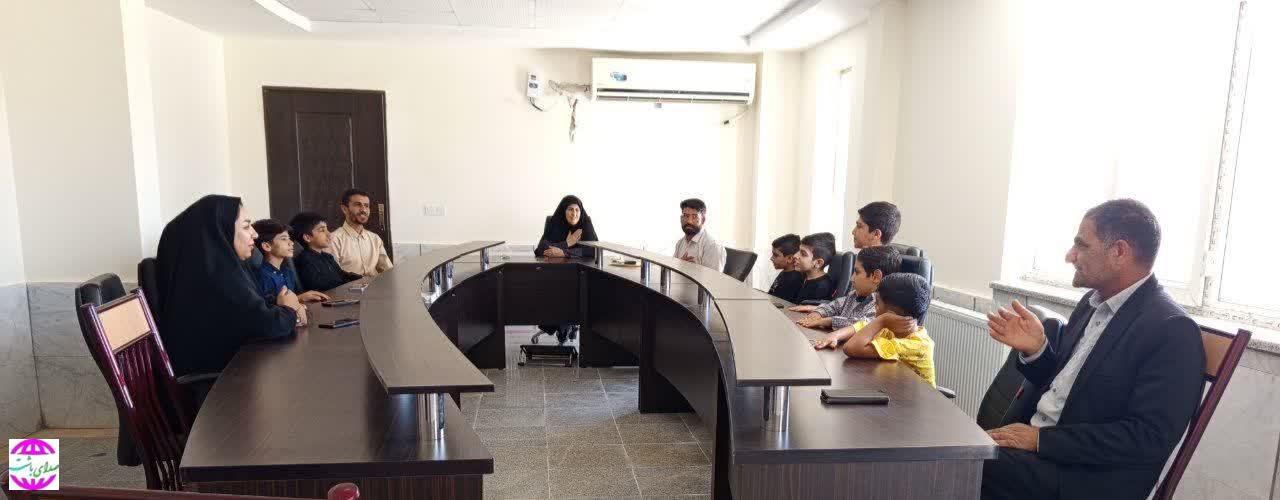 دیدار صمیمانه مداحان نوجوان شهرستان باشت با مسئولان فرهنگی